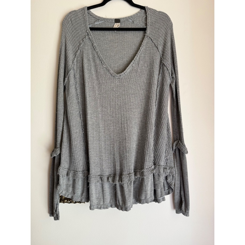 Free People We The Free‎ Gray Waffle Knit Ruffle Hem Thermal Top OB668202 XS
